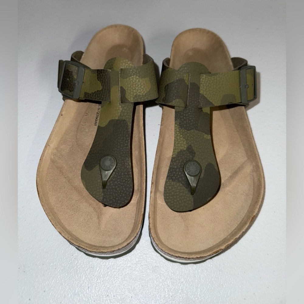 Birkenstock Men's Medina Soft Footbed Sandals Desert Soil Camo Green